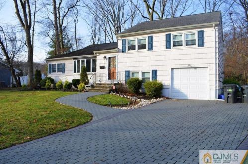 3 Timber Rd, East Brunswick, NJ 08816-2941