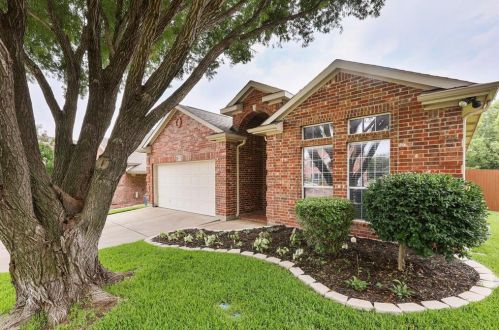 5505 Paloma Ct, Fort Worth, TX 76179-7504