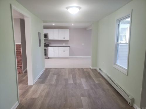 2 Plattekill Rd, Marlborough NY  12542-6023 exterior