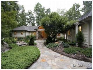 204 Claridge Way, Hendersonville, NC 28739-8146