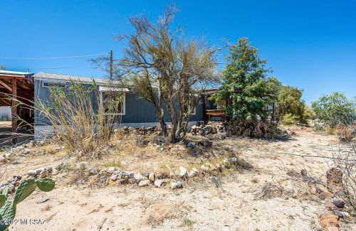 12255 Castle Dr, Tucson, AZ 85736-1477