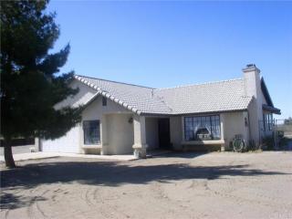 4396 Mataro Rd, Phelan, CA 92371-9001