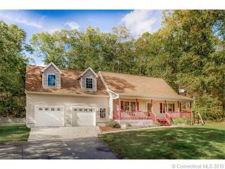 317 Starkweather Rd, Plainfield, CT 06374-1750