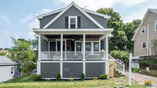 63 Suffolk Ave, Swampscott, MA 01907-1154