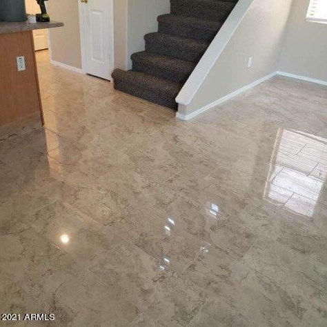 1347 Dunbar Dr, Phoenix AZ  85042-5670 exterior