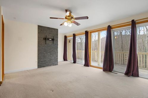 122 Carpenter Rd, New Hartford CT  06057-3003 exterior