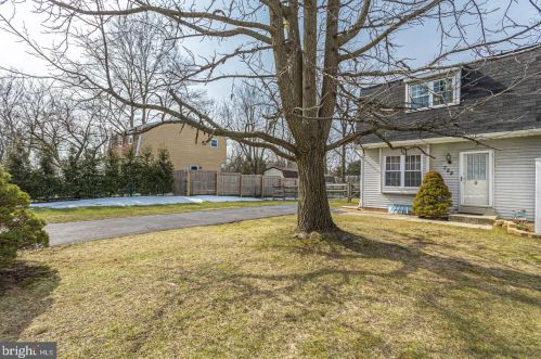 722 Girard Ave, Lansdale PA 19446-5266 exterior