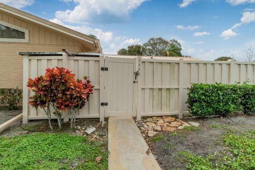5886 Golden Eagle Cir, West Palm Beach FL  33418-1528 exterior