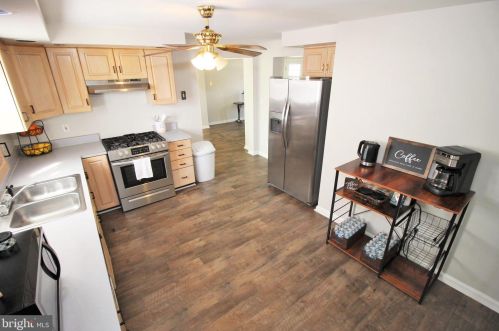 215 Ryans Run, Boothwyn PA  19060-2451 exterior