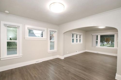 276 Scott St, Fond Du Lac, WI 54935-2540