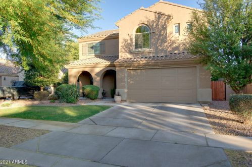 4435 Maplewood St, Gilbert, AZ 85297-3521