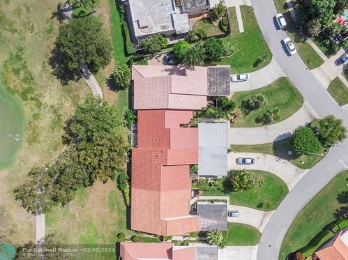 5293 Stonybrook Ln, Boynton Beach FL  33437-1616 exterior