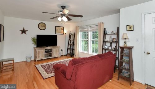 2922 Independence Dr, Montross VA  22520-8844 exterior