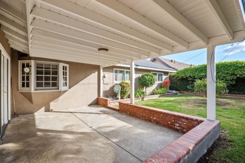 2670 Pampas St, Orange CA  92865-2118 exterior
