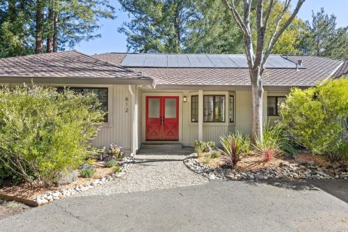 612 Canyon Oak Ct, Santa Rosa, CA 95409-5915
