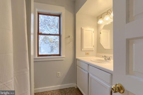 203 Paxtang Ave, Harrisburg PA  17111-1841 exterior