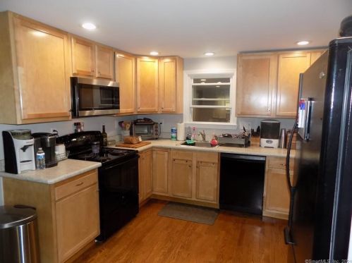 62 Collins Rd, Bristol, CT 06010-3843