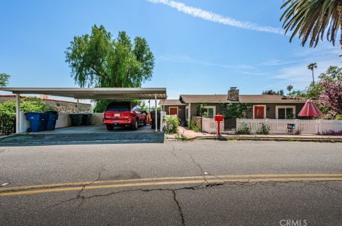 2618 Carlton Pl, Riverside, CA 92507-5700