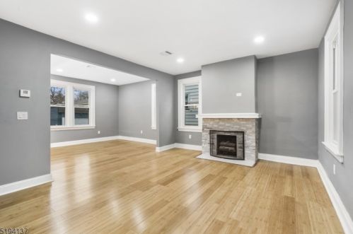 48 Oakland St, Irvington NJ  07111-2005 exterior