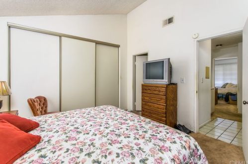 10793 Loro Verde Ave, Loma Linda CA  92354-2516 exterior