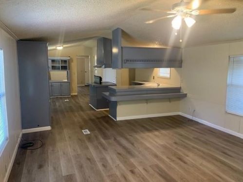 14376 Five Guinea Ln, Conroe TX  77302-4676 exterior