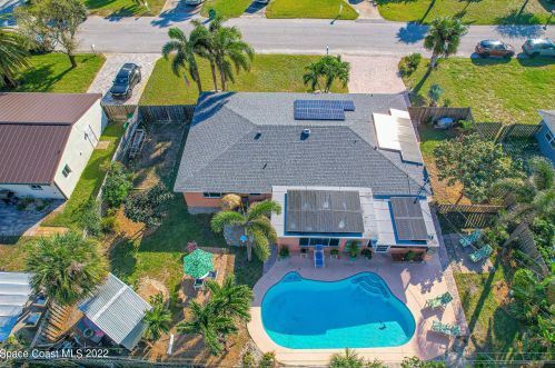 290 Harwood Ave, Melbourne, FL 32937-3170