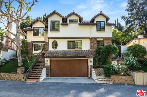 4013 Alta Mesa Dr, North Hollywood, CA 91604-4012