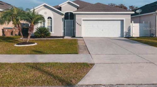 1905 Magical Ln, Kissimmee, FL 34744-5516