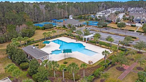 1717 Wellstead St, Mount Pleasant SC 29466-8374 exterior