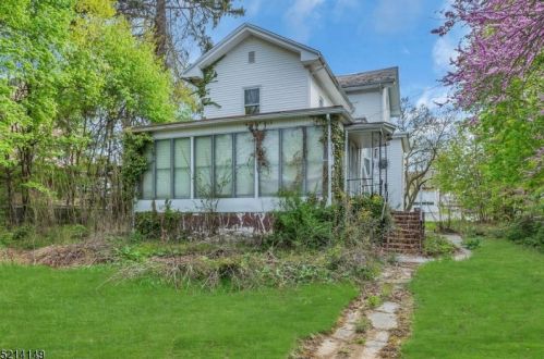 119 Belvidere Ave, Washington NJ  07882-1402 exterior