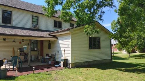 22003 Durand Ave, Kansasville, WI 53139-9586