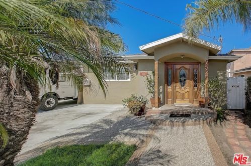 4743 164th St, Lawndale, CA 90260-2824
