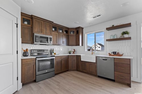 345 680, Highland, UT 84003
