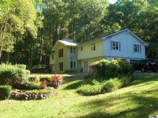 718 Old Quaker Rd, Alpine, PA 17339-9704