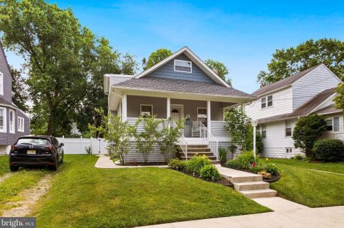 324 Maple Ave, Camden, NJ 08109-2622