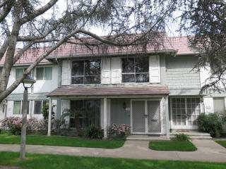 4129 Larwin Ave, Cypress CA  90630-4128 exterior