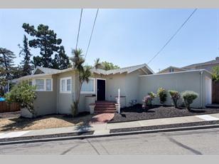 5325 Trask St, Oakland, CA 94601-5533