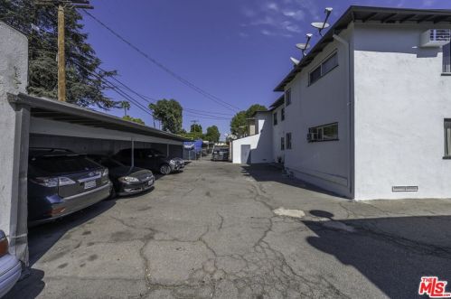 6519 Sepulveda, Van Nuys CA 91402-4421 exterior