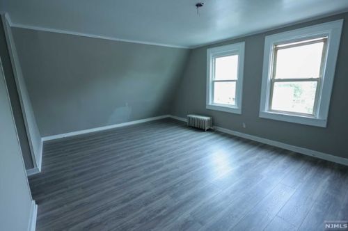 135 21st St, Irvington NJ  07111-4556 exterior