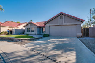 731 Mesquite St, Gilbert, AZ 85233-6329