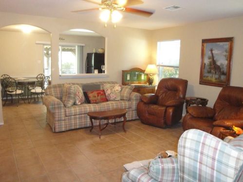 160 Keegans Way, Uhland, TX 78640-5381
