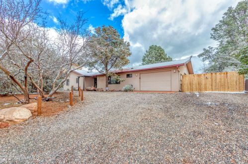 120 Grasshopper Ln, Sedona AZ  86336-4521 exterior
