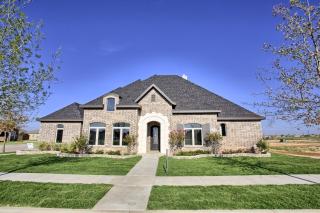 9112 Kewanee Ave, Lubbock, TX 79424-7058