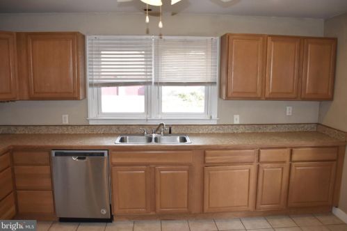 1303 Stein Hwy, Seaford, DE 19973-1154