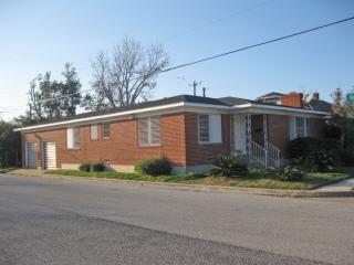 1505 Milam Dr, Galveston TX  77551-4882 exterior