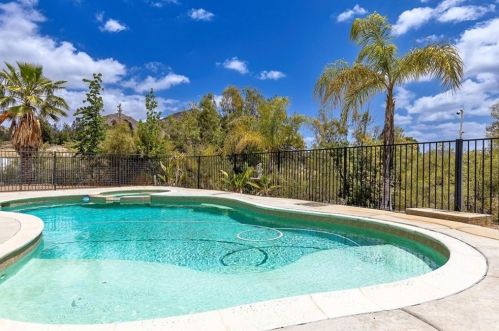 22531 Lost Rd, Wildomar CA 92595-8392 exterior