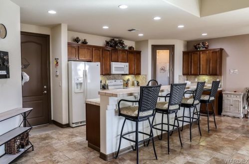 14 Torrey Pines Dr, Mohave Valley AZ  86440-8209 exterior