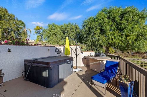 41777 Parado Del Sol Dr, Temecula CA  92592-8998 exterior