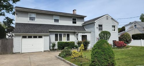 1436 Ackerson Blvd, Bayshore, NY 11706-3845