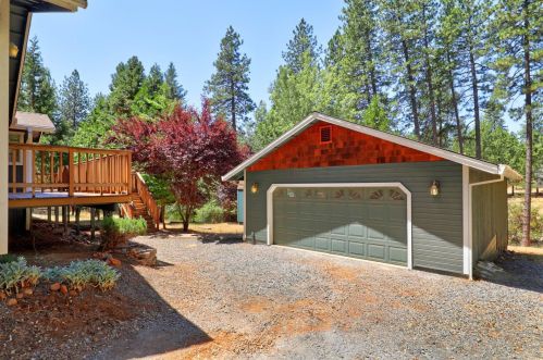 6016 Silverleaf Dr, Michigan Bluff CA  95631-9631 exterior